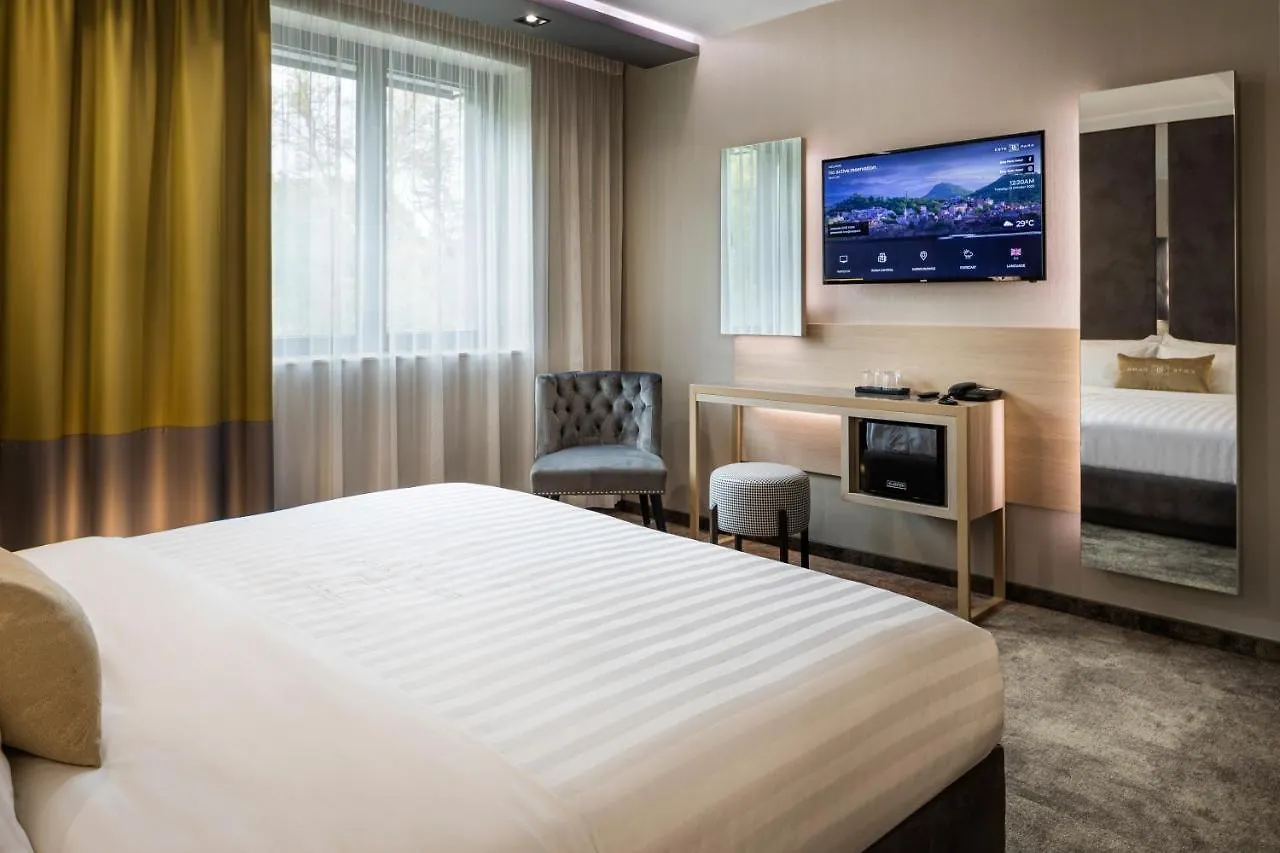 -- Este Park Hotel -- Part Of Urban Chic Luxury Design Hotels - Parking & Compliments - Next To Shopping & Dining Mall Plovdiv 4*,