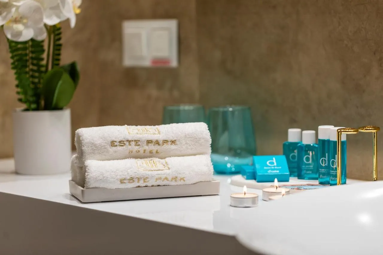 Este Park Hotel: Urban Chic Luxury with Parking Near Shopping Mall Plovdiv Bulgaria